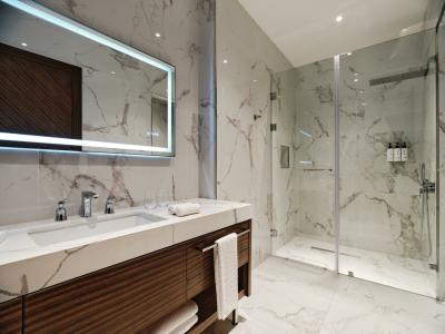 Crowne Plaza, An Ihg Hotel - 63