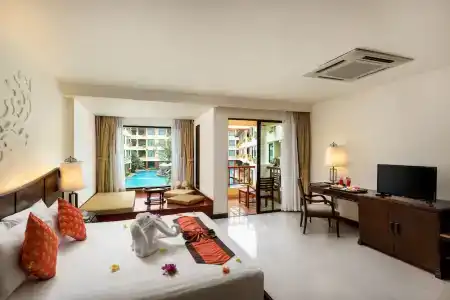 Patong Paragon Resort & Spa Sha Extra Plus - 103
