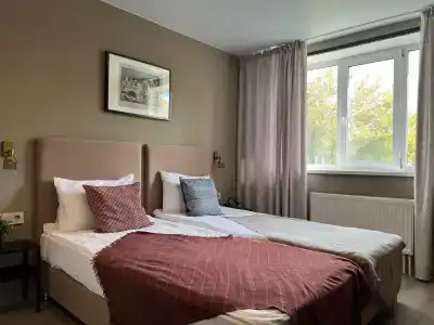 Room12 - 55