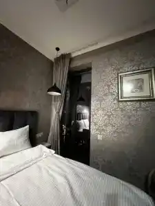 Day Inn - 129
