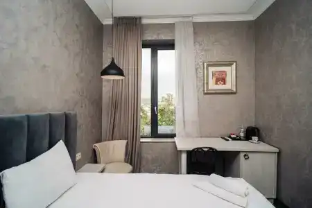 Day Inn - 56