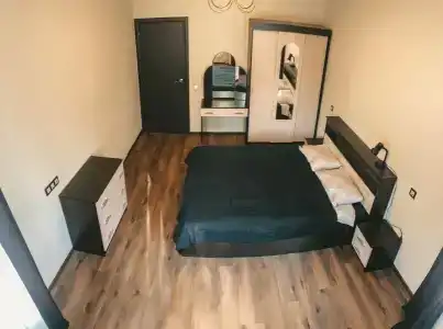 River House - 82