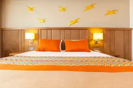 Side Royal Palace - 59