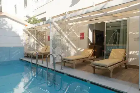 Side Royal Palace - 55