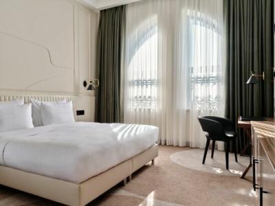 Crowne Plaza, An Ihg Hotel - 76