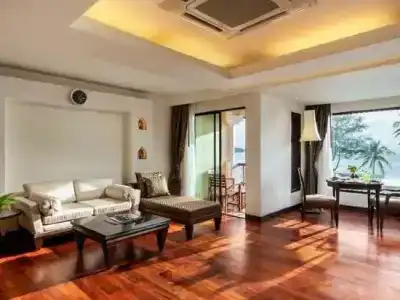 Patong Paragon Resort & Spa Sha Extra Plus - 164