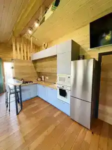 Rent. hut - 101