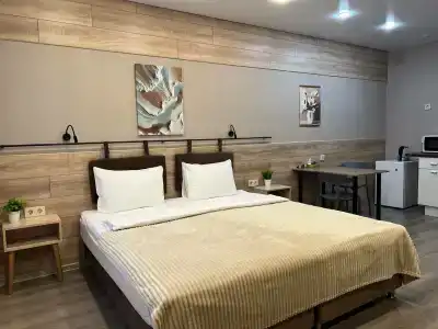 Room12 - 98