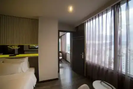 Nha Trang Beach - 77