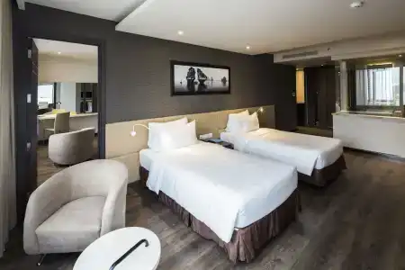 Nha Trang Beach - 79