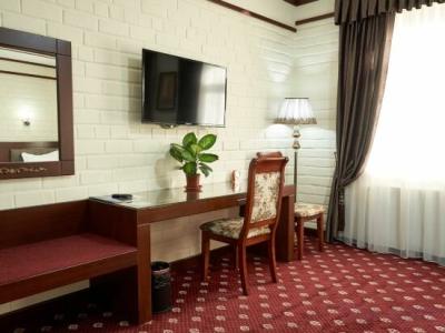 Rakat Plaza - 60
