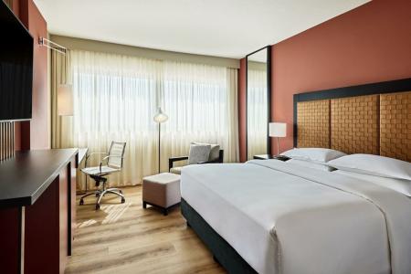 Sheraton Frankfurt Airport & Conference Center - 82