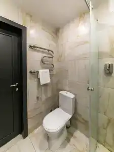 Room12 - 60