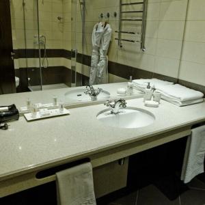 Губернский - 140