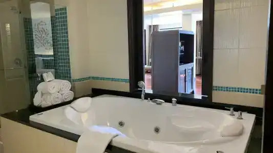 Patong Paragon Resort & Spa Sha Extra Plus - 190
