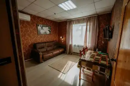 Гостинный Двор - 90