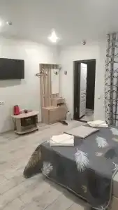 Московский - 103