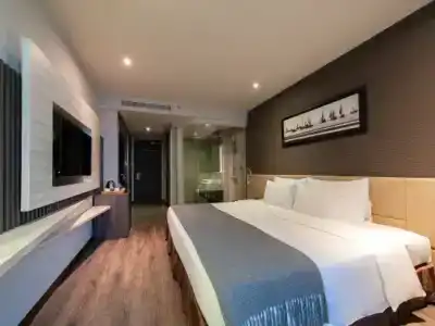 Nha Trang Beach - 125