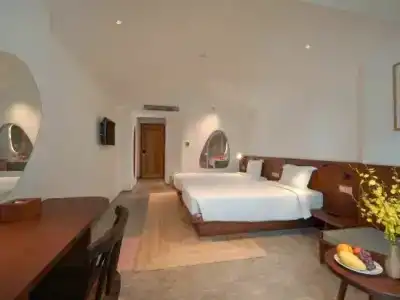 Green World Nha Trang - 247