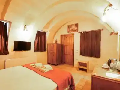 Grand Elite Cave Suites - 110