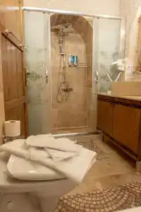 Grand Elite Cave Suites - 170