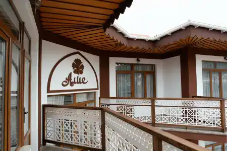 Alie - 151
