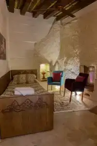 Grand Elite Cave Suites - 204