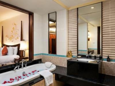 Patong Paragon Resort & Spa Sha Extra Plus - 120