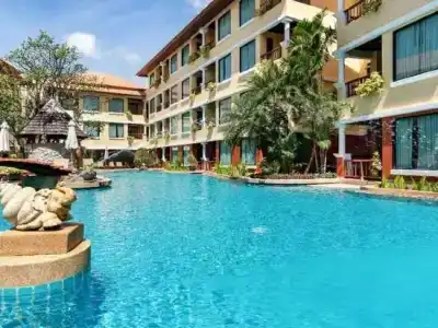 Patong Paragon Resort & Spa Sha Extra Plus - 163