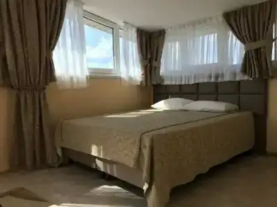 Royal - 110