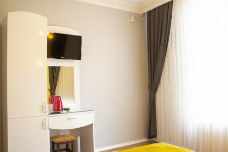 Tulip House - 124