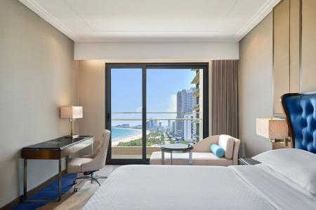 Four Points by Sheraton Danang - 100