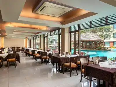 Patong Paragon Resort & Spa Sha Extra Plus - 217