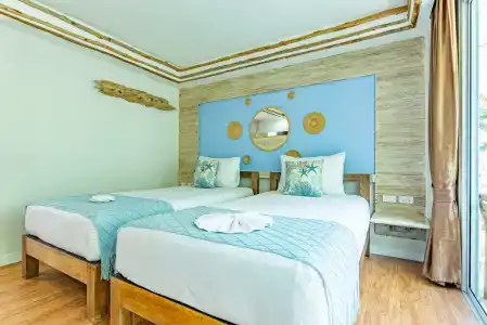 Ark Bar Beach Resort - 91