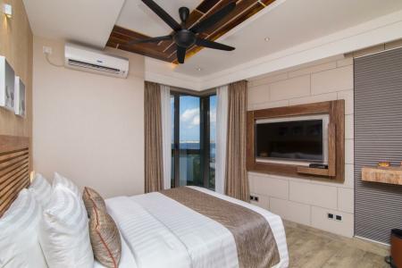 Samann Grand - 55