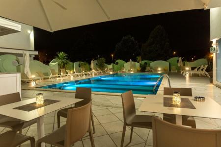 Nero d'Avorio Apart& Spa - 75