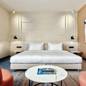 Crowne Plaza, An Ihg Hotel - 103