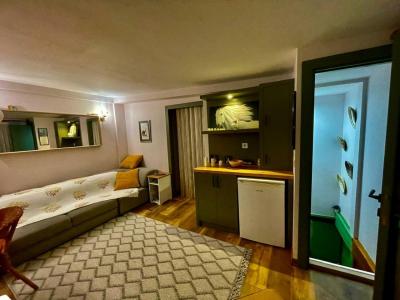 The Suite Apart - 154