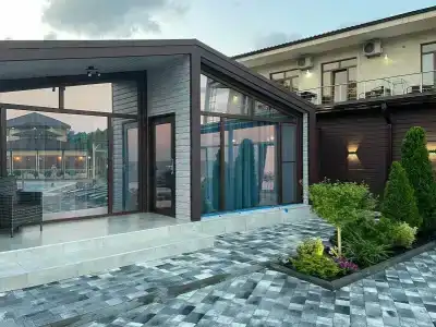 Grand Paradise - 116