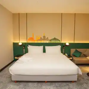 Holiday Inn City - 111
