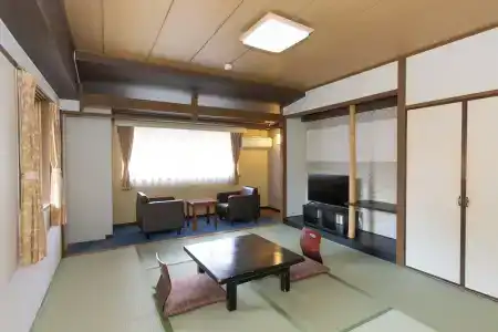 Itoen Hakone Yumoto - 56