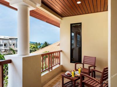 Patong Paragon Resort & Spa Sha Extra Plus - 151