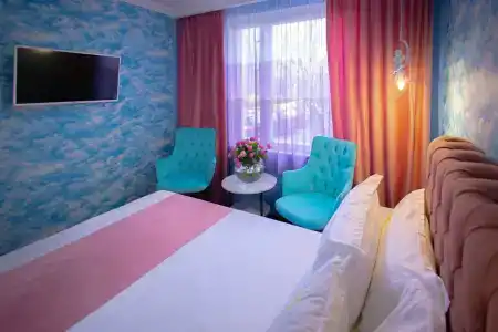 Сова на Авангардной - 44