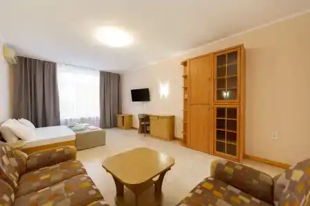 Семейный курорт - 66