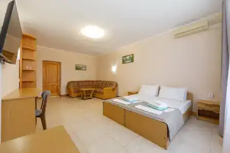 Семейный курорт - 68