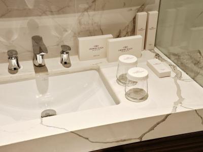Crowne Plaza, An Ihg Hotel - 121