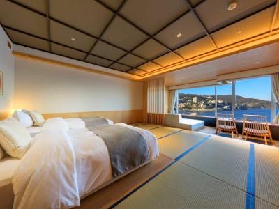 Atami Korakuen - 103