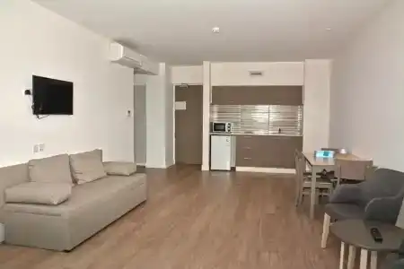 Melini Suites - 106
