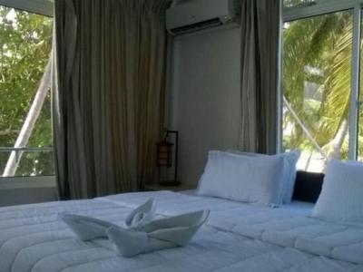Batuta Maldives Surf View - 77