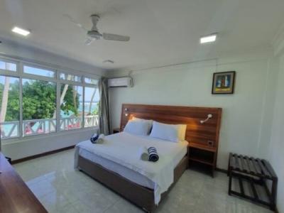 Batuta Maldives Surf View - 70